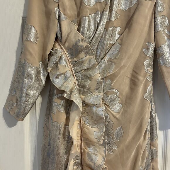 Self Portrait Dress Metallic Fil Coupe Ruffle Mini Beige Tan Silver Cocktail 4 - Picture 5 of 15